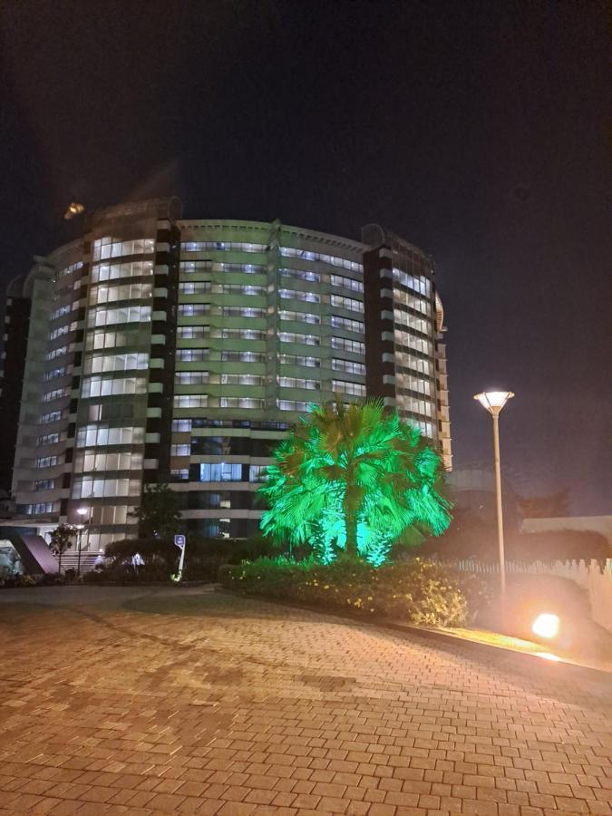 Honest Homes At Rajhans Belliza, Appartment Units 수라트 외부 사진