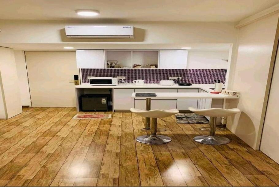 Honest Homes At Rajhans Belliza, Appartment Units 수라트 외부 사진